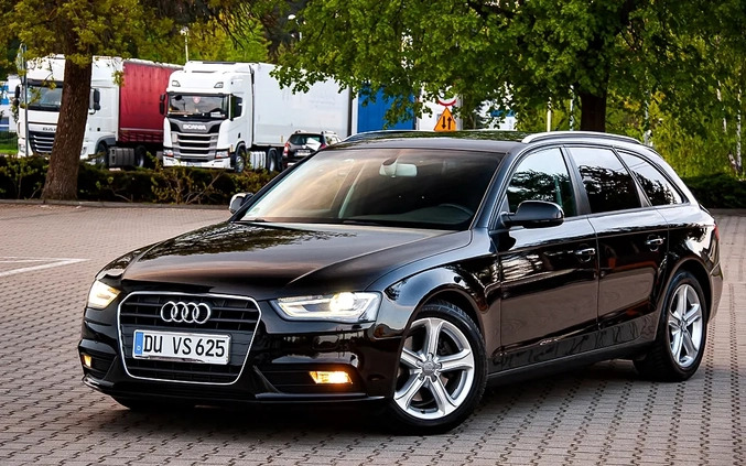 Audi A4 cena 44900 przebieg: 260000, rok produkcji 2014 z Głogów małe 704